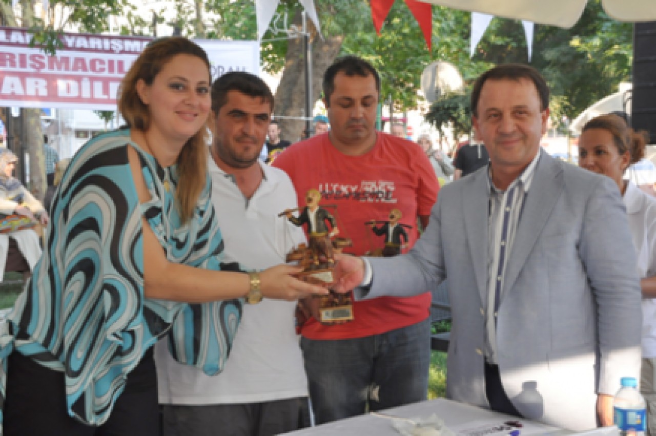 EN GÜZEL YOĞURDU ONLAR MAYALADI