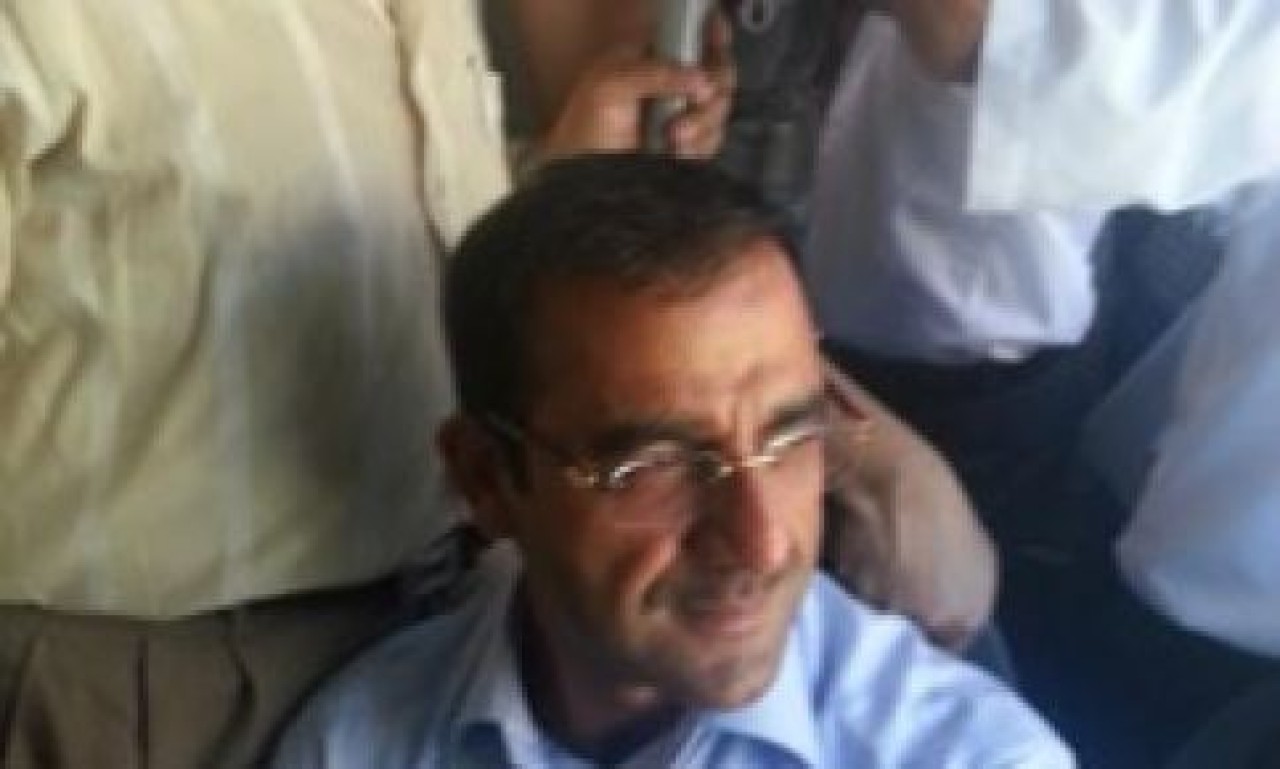 ÜNLÜ İŞADAMI METROBÜS'Ü TEST ETTİ