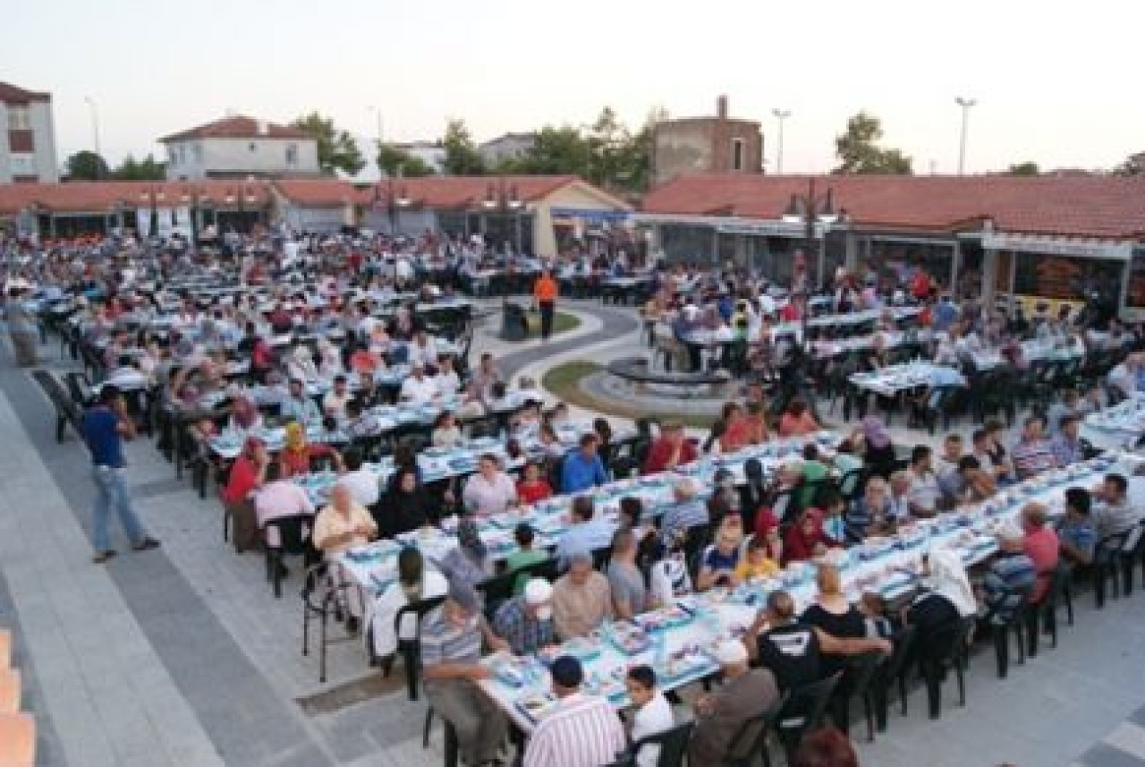 İLK İFTAR SELİMPAŞA’DA