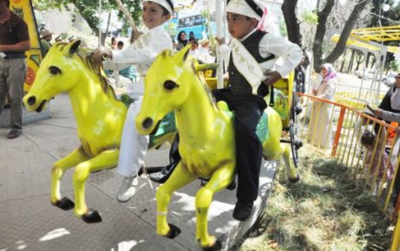 750 çocuk toplu sünnet oldu…