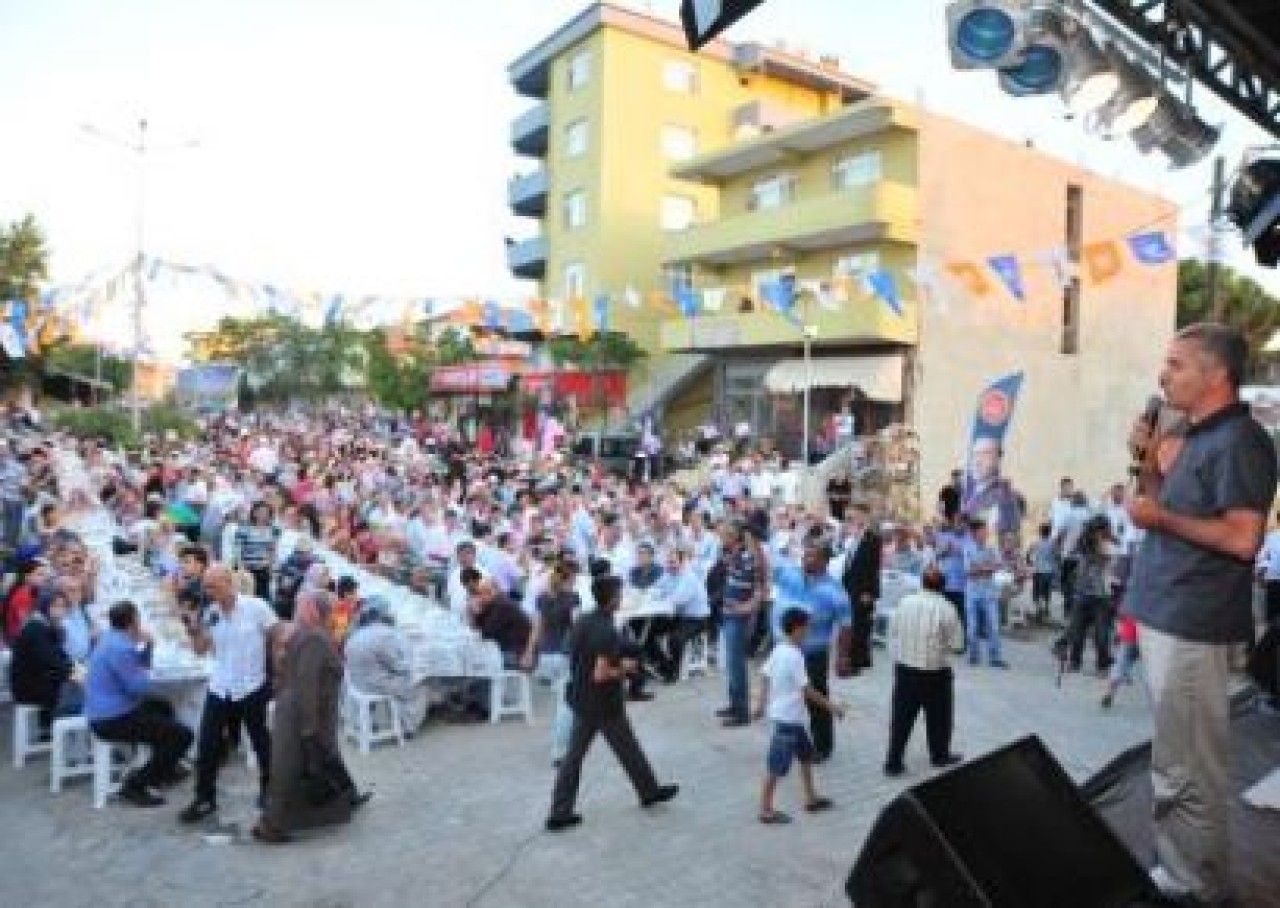 BEYLİKDÜZÜ’NDEN EZİNE’YE GÖNÜL KÖPRÜSÜ
