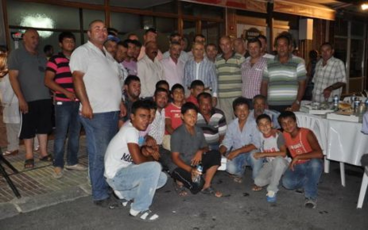 Karaağaçlı gençlere halı saha sözü…