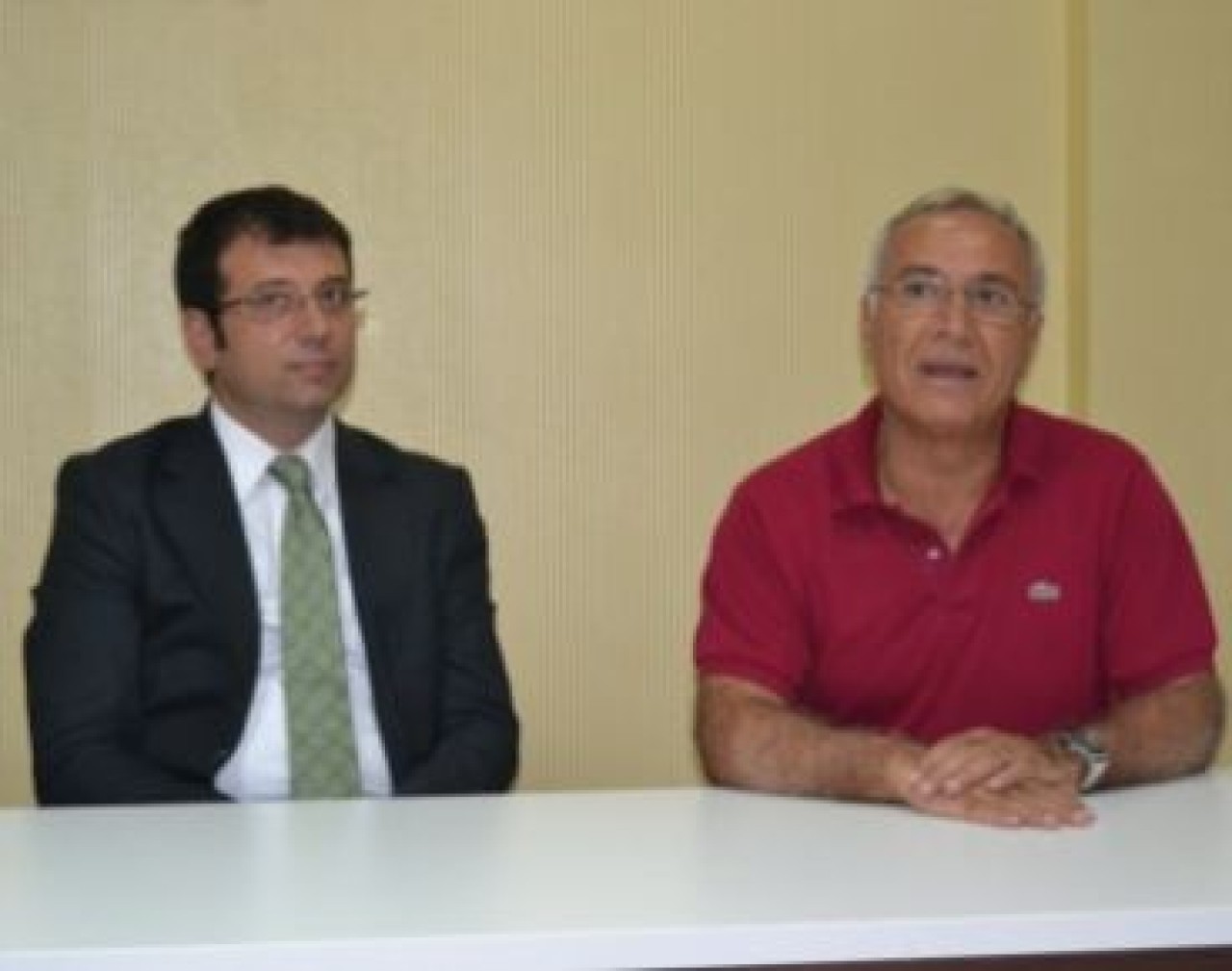 ÜLKENİN TEMİZ SİYASETE İHTİYACI VAR