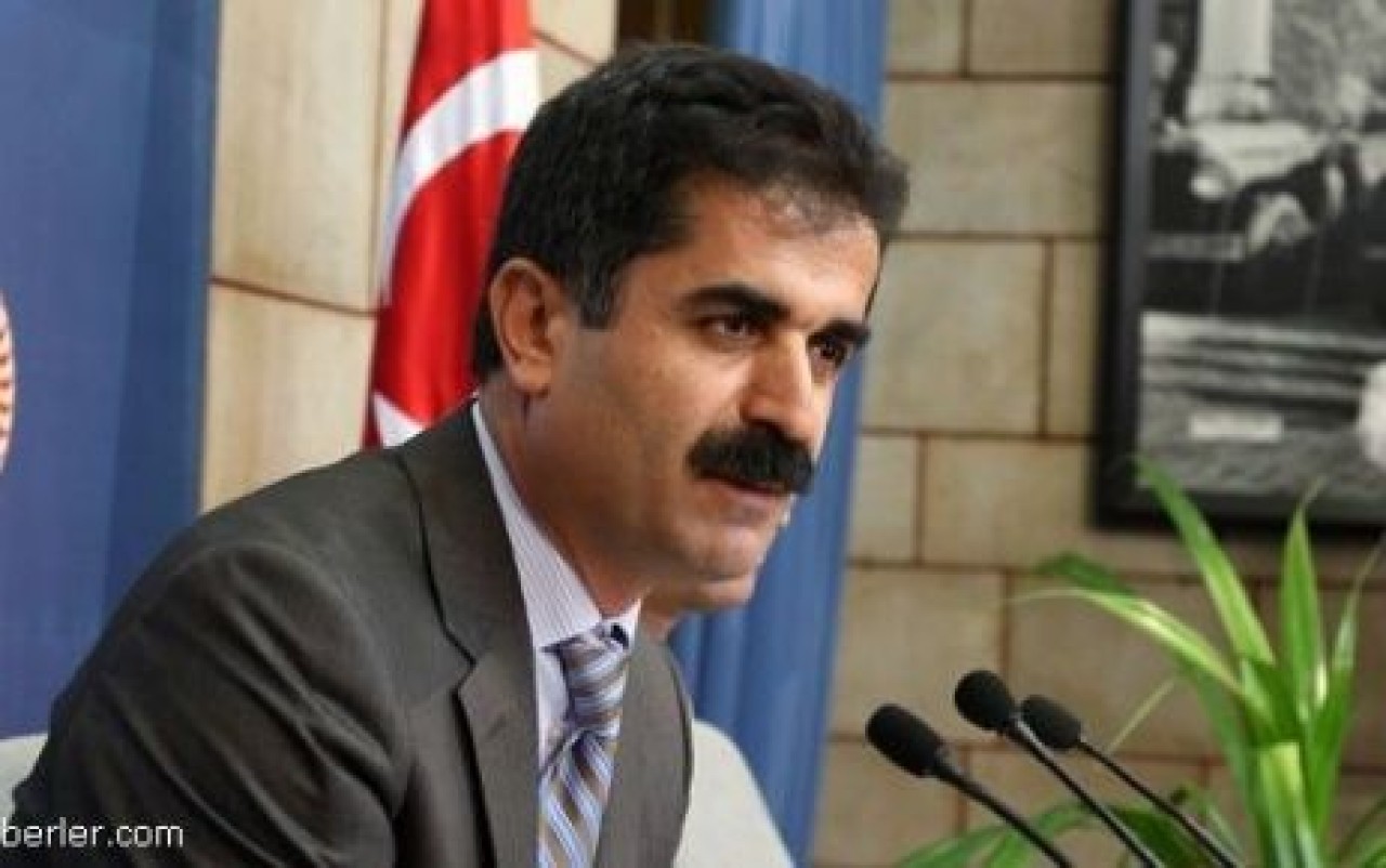 'Direnme Yoksa Kafana Sıkarız'