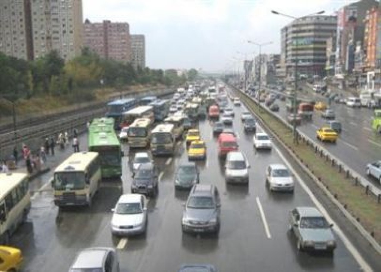 Dikkat! İstanbul'da Bazı Yollar Kapalı