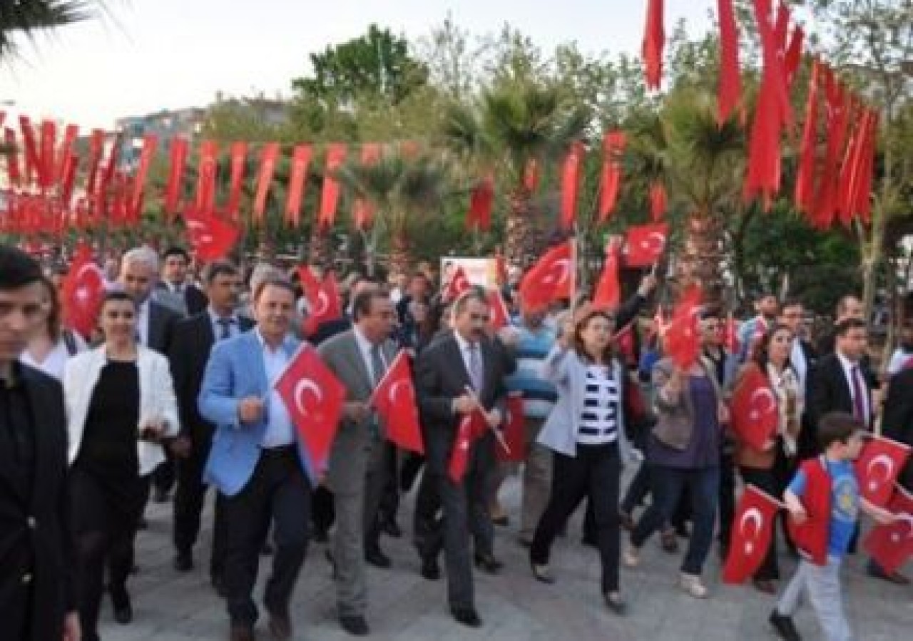 Haydi Silivri teröre karşı omuz omuza