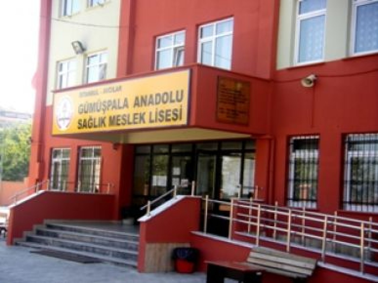 Anadolu Sağlık Meslek Lisesi Açıldı