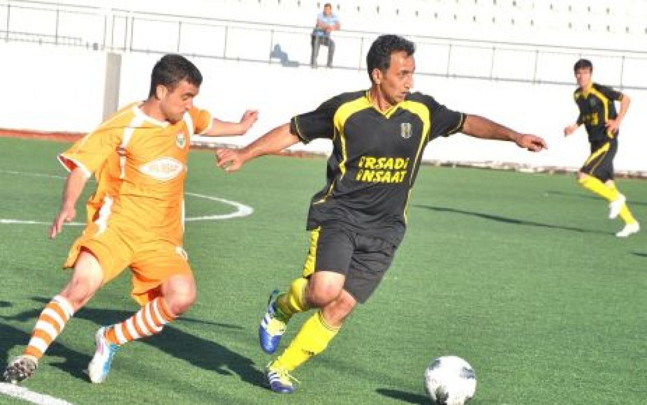 ESEN BAYBURT’TAN BEYAZ GALİBİYET: 3-2