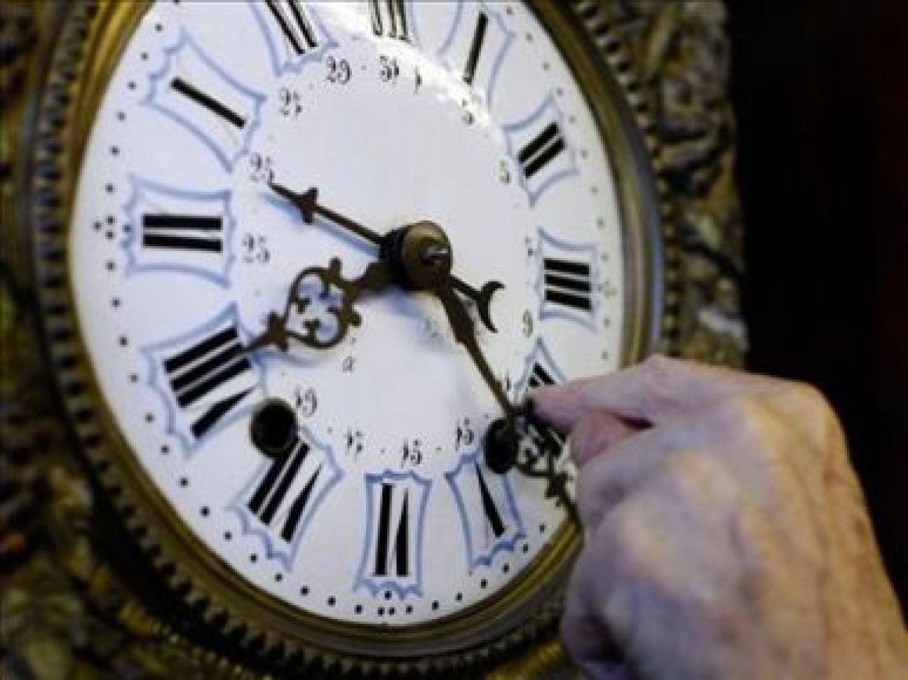 İleri-geri saatte değişiklik yok