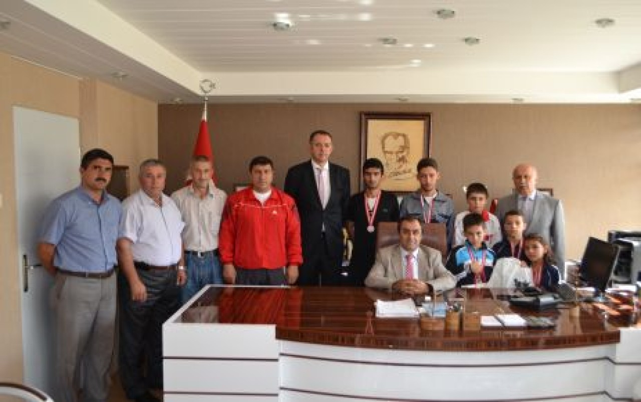 Karate de büyük başarı