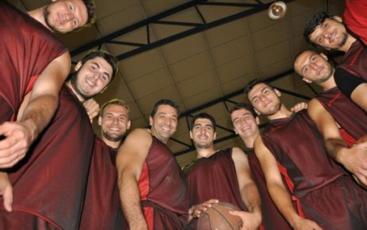 12 Dev Adamdan ilk antreman