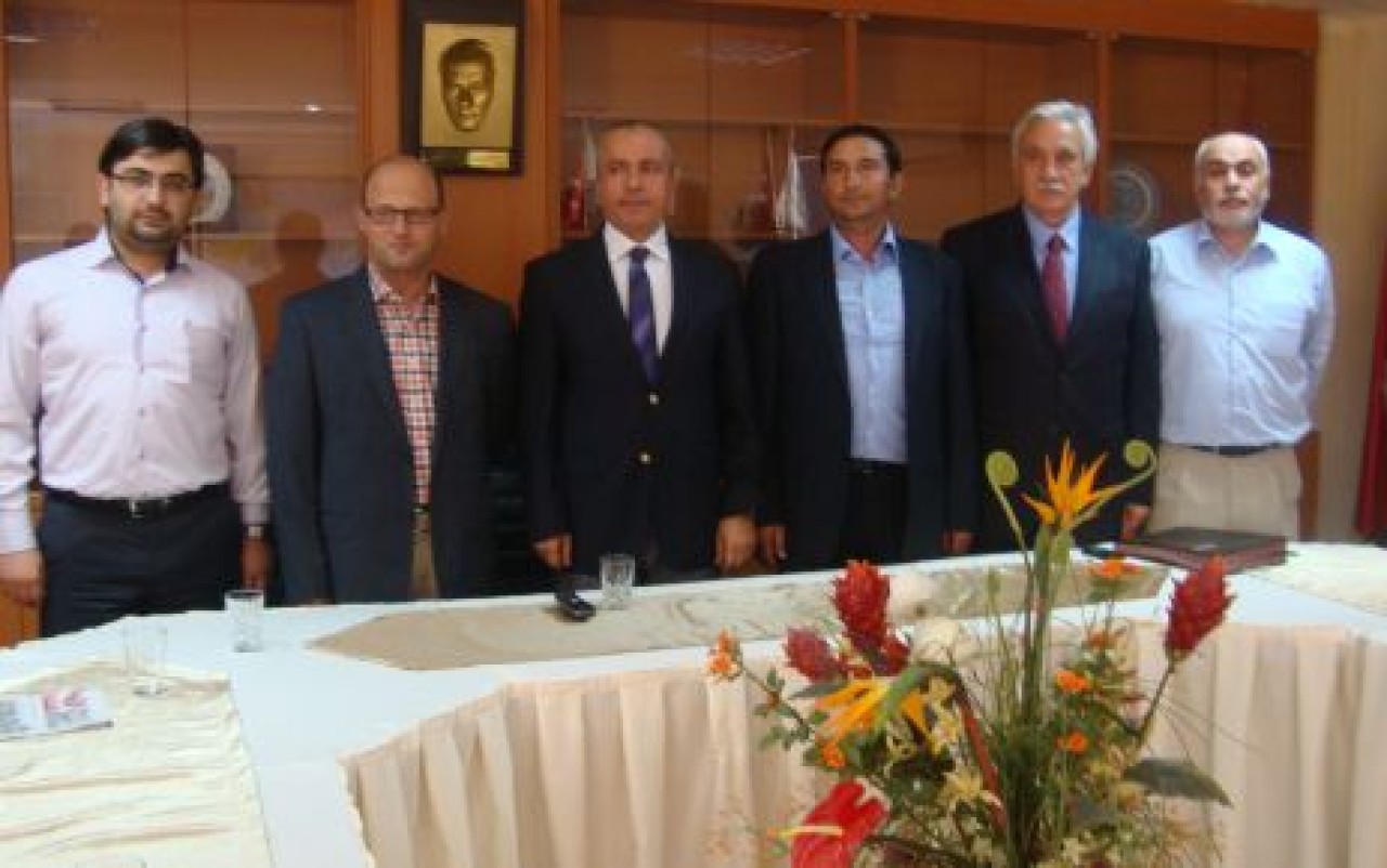 SİNANOBA’YA SAĞLIK MESLEK LİSESİ GELİYOR