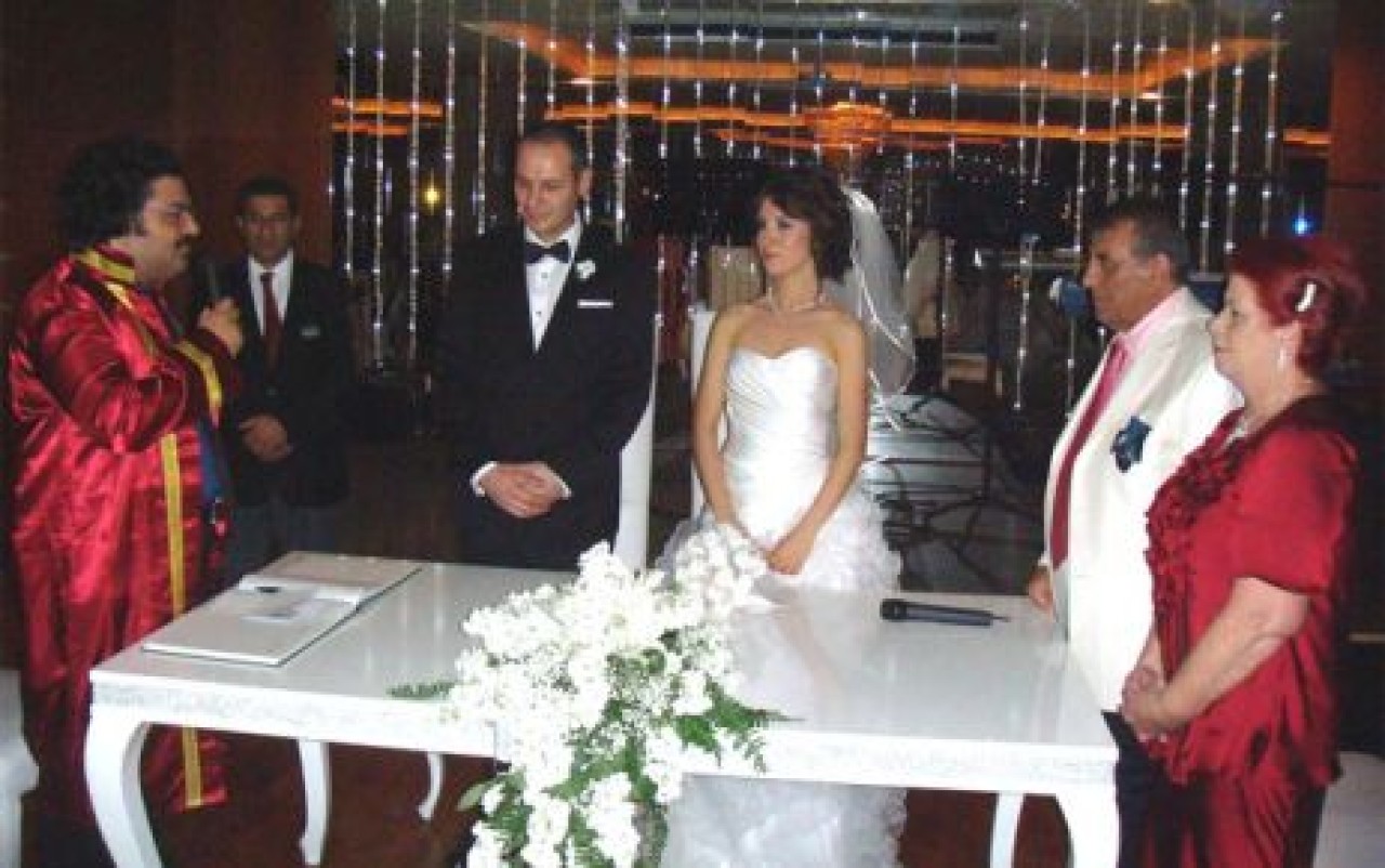 Brezilya'dan İstanbul'a kız istemeye geldi