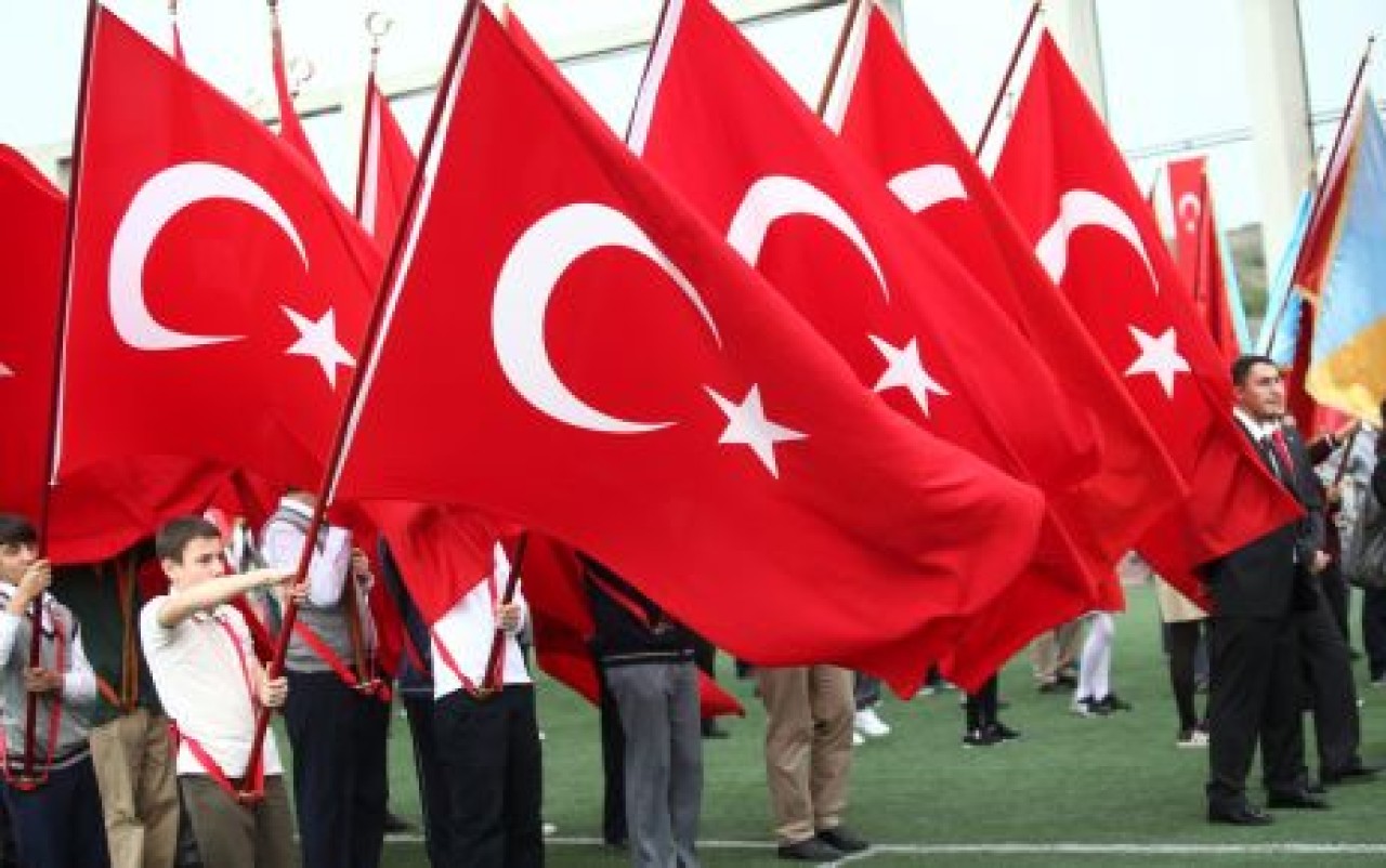 Küçükçekmece’de 89. Yıla coşkulu kutlama