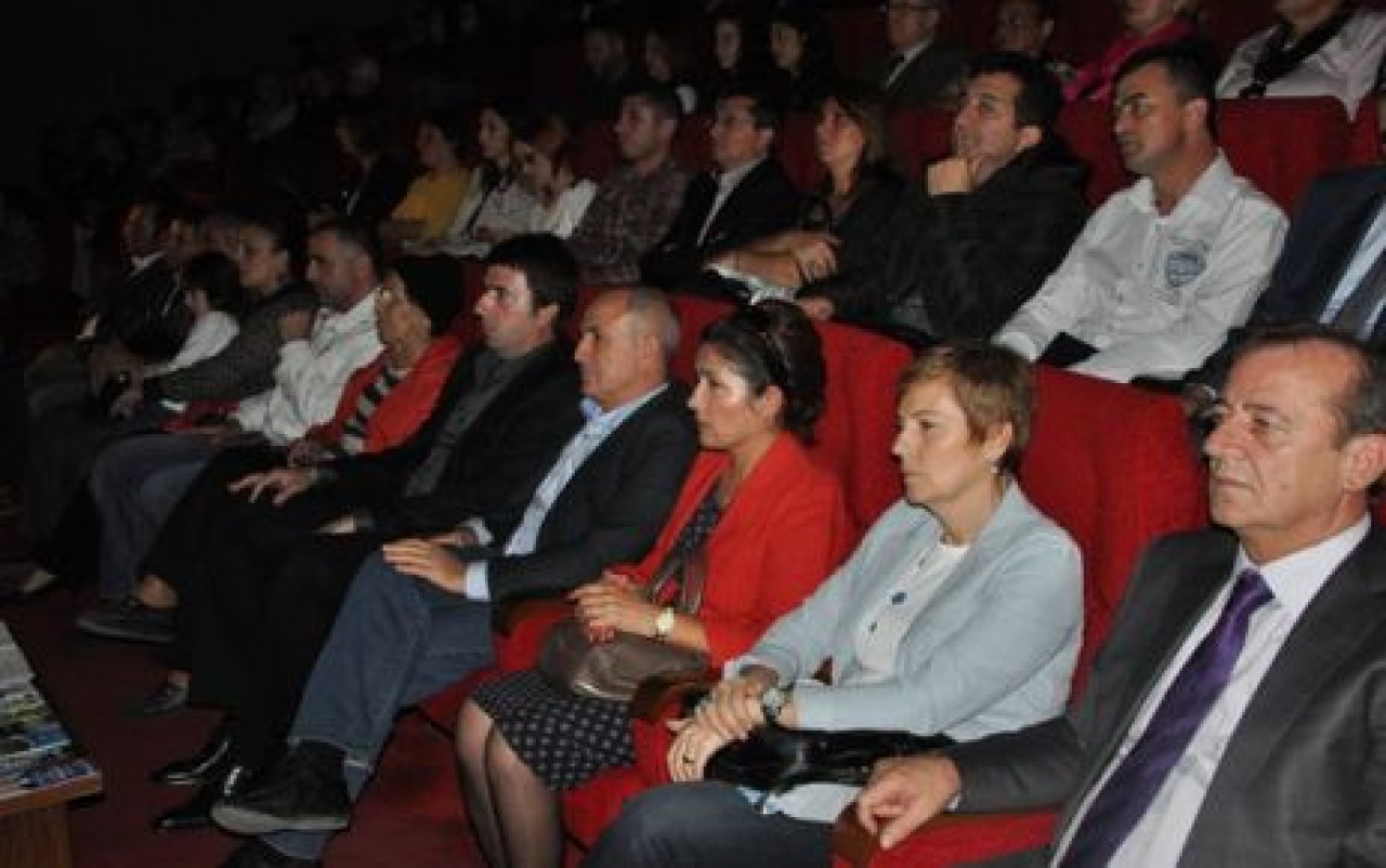 Mübadele Şiir ve Ezgilerle Anlatıldı…