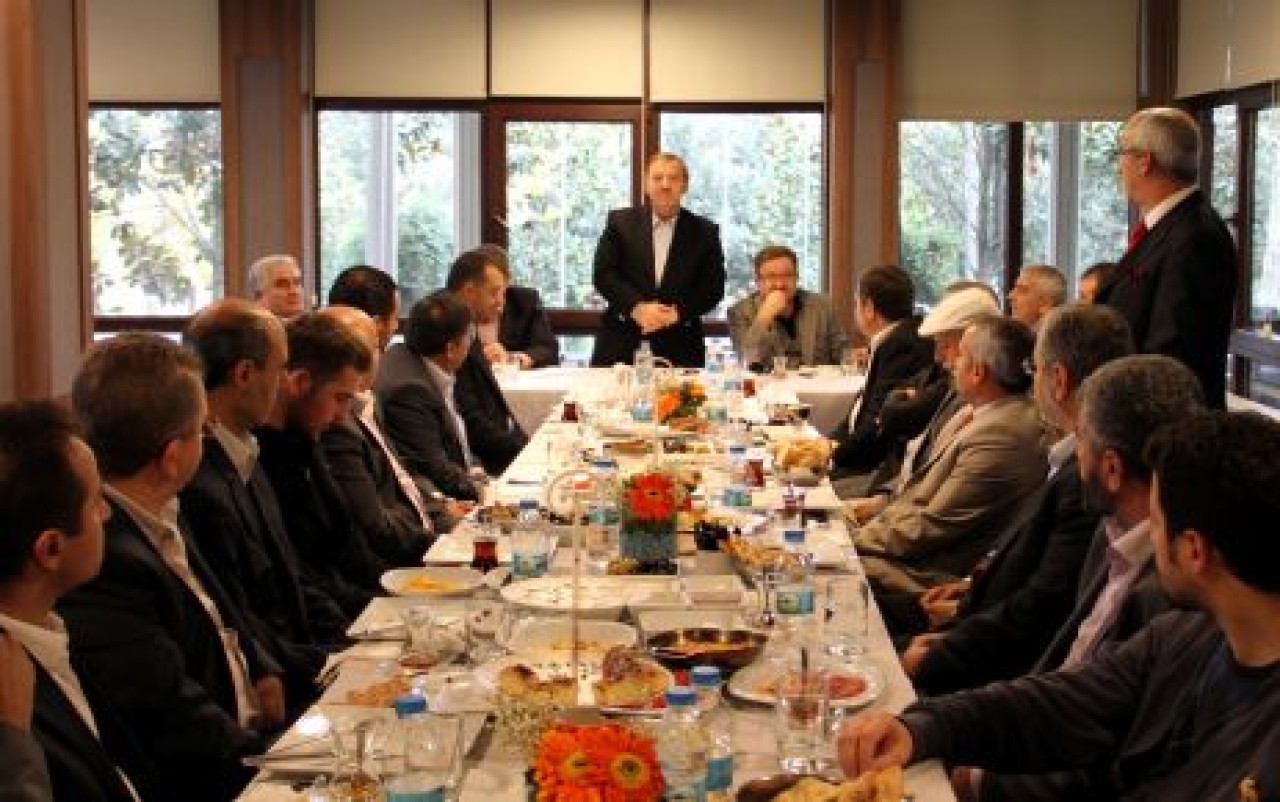 Kanaat önderleri ile iletişim toplantısı