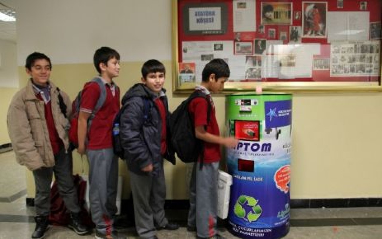 Atık pil toplayana ödül