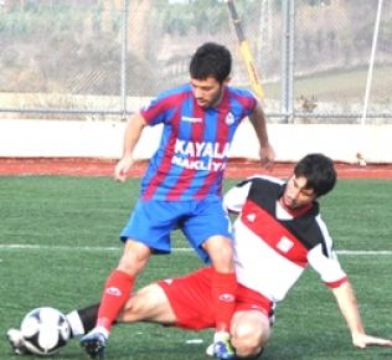 B.ÇEKMECE’NİN NEŞESİ YOK: 1-2