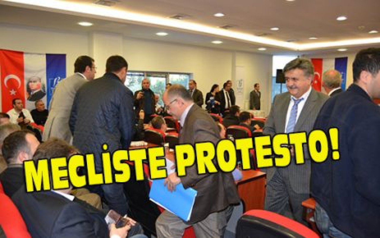 MECLİSTE PROTESTO!
