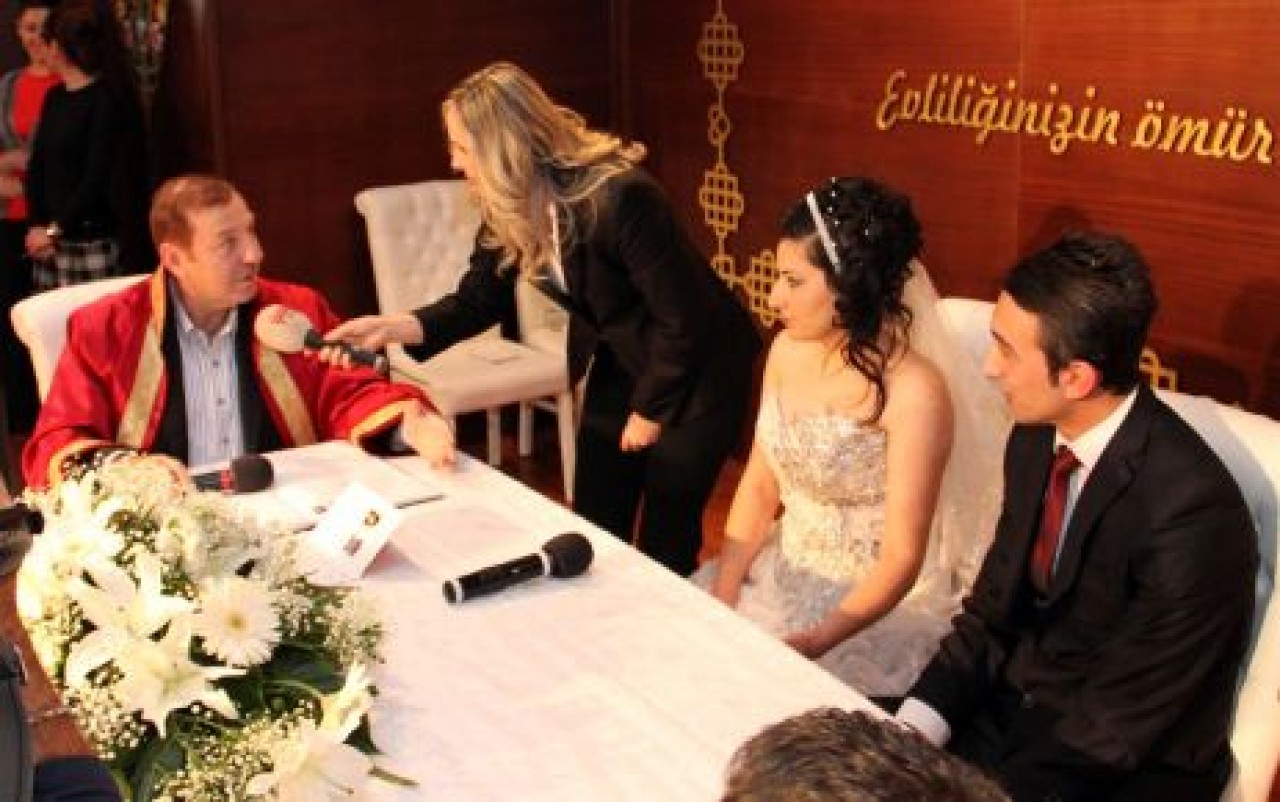 Esenyurt’ta 12.12.2012 çılgınlığı