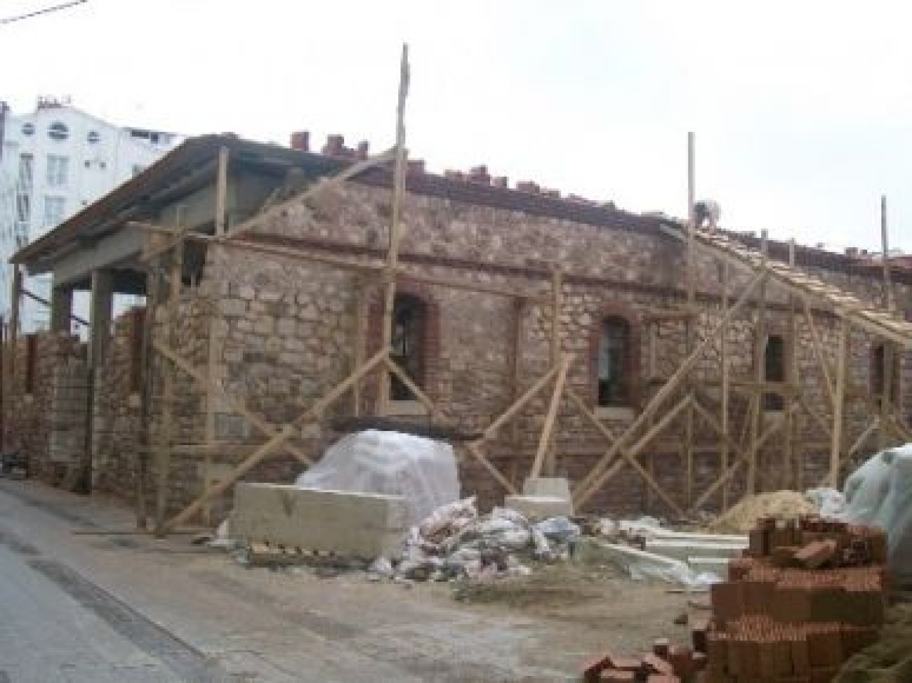 Fuaye ve sergi salonu çalışmaları sürüyor