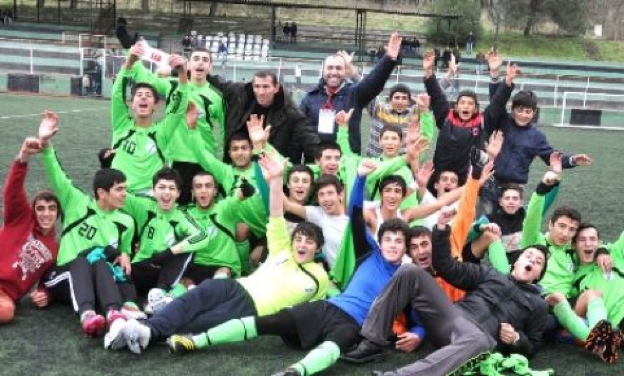 ŞAMPİYON HADIMKÖYSPOR: 2-1