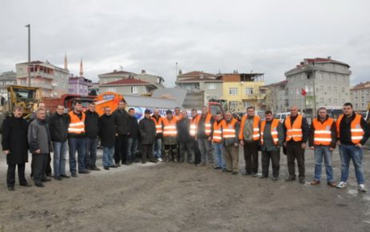 B.ÇEKMECE ALARMDA…!