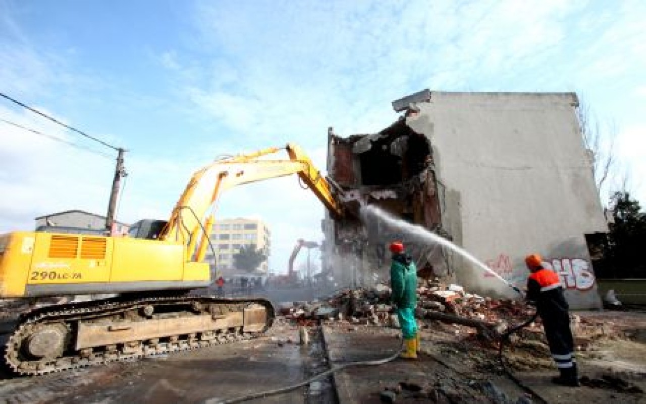 Kentsel dönüşüm hız kesmeden devam ediyor