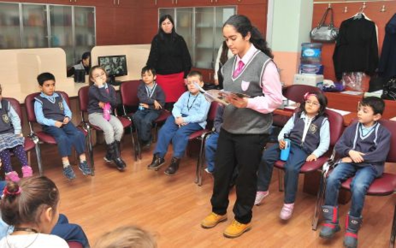 KÜÇÜKLER DİNLEDİ, BÜYÜKLER MASAL OKUDU