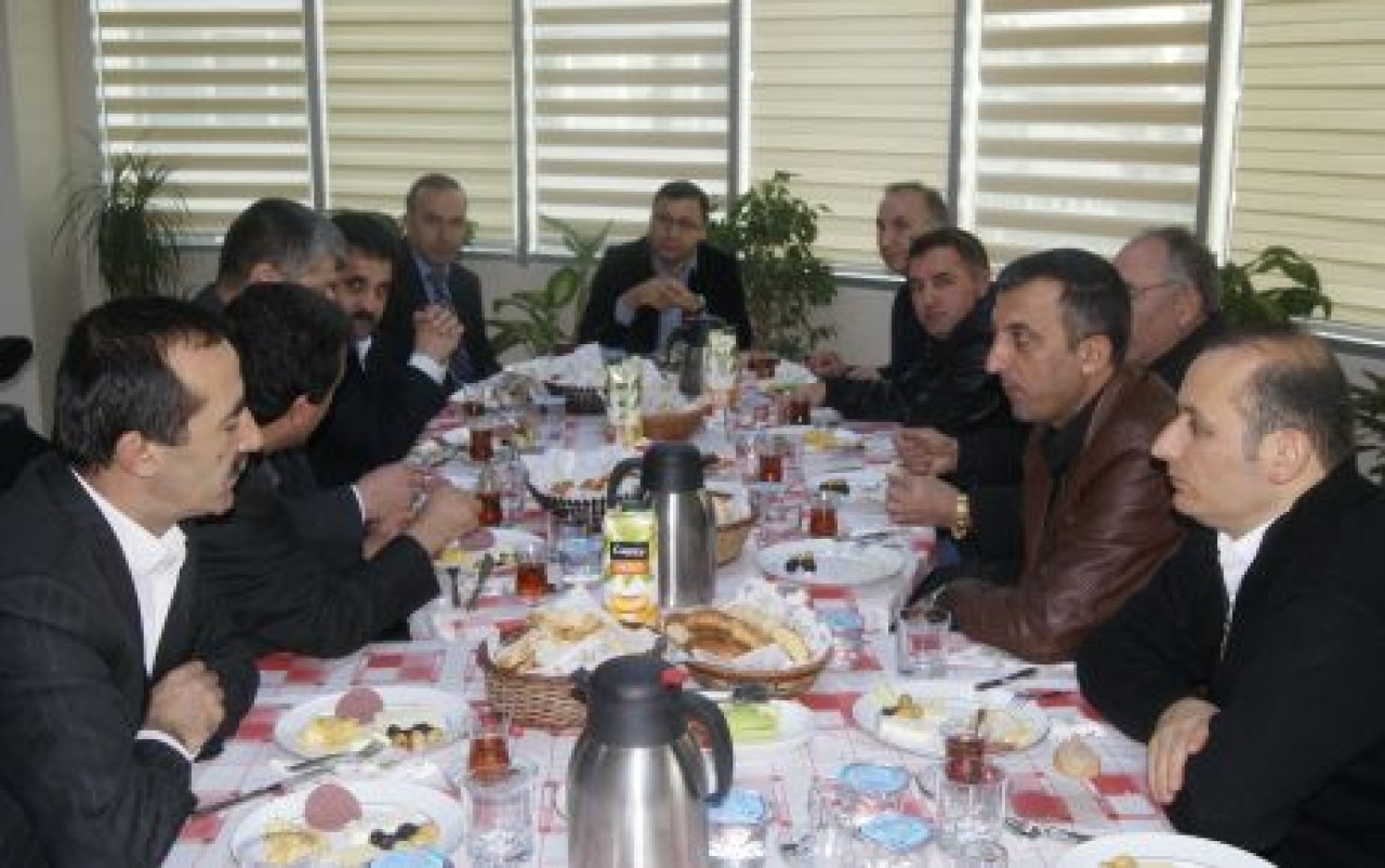 AK Parti Silivri Ağrılılarla buluştu