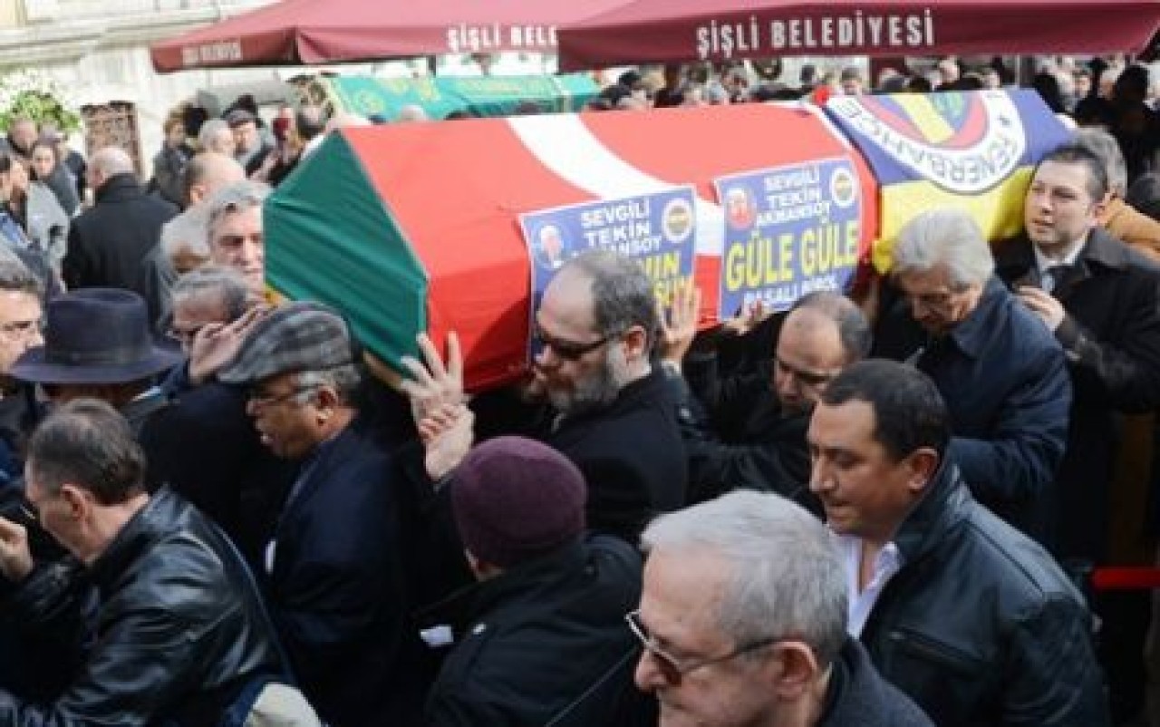 Akmansoy son yolculuğuna uğurlandı