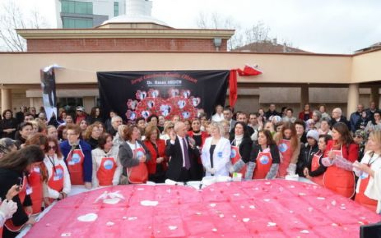 Büyükçekmece'de dev pasta