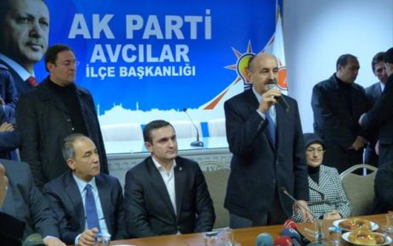 Bakan Müezzinoğlu, Avcılar'da