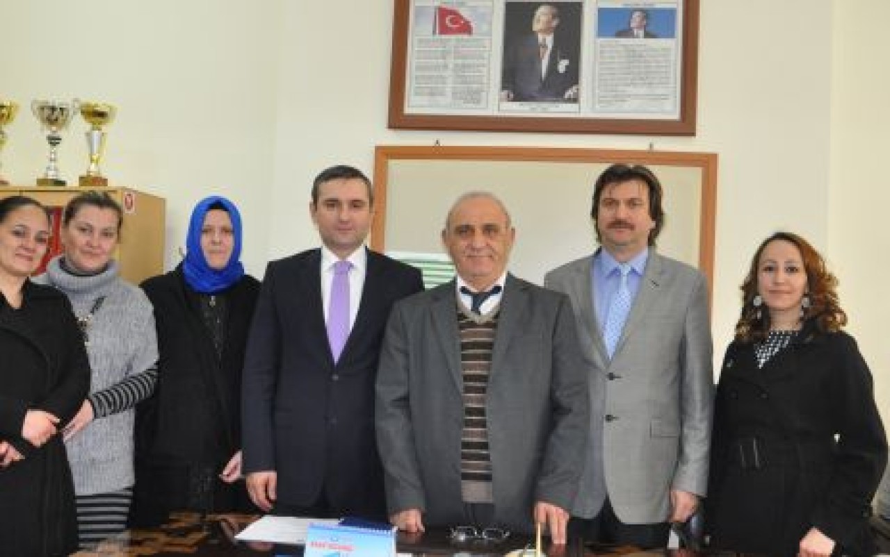 Okulları ziyaret ettiler