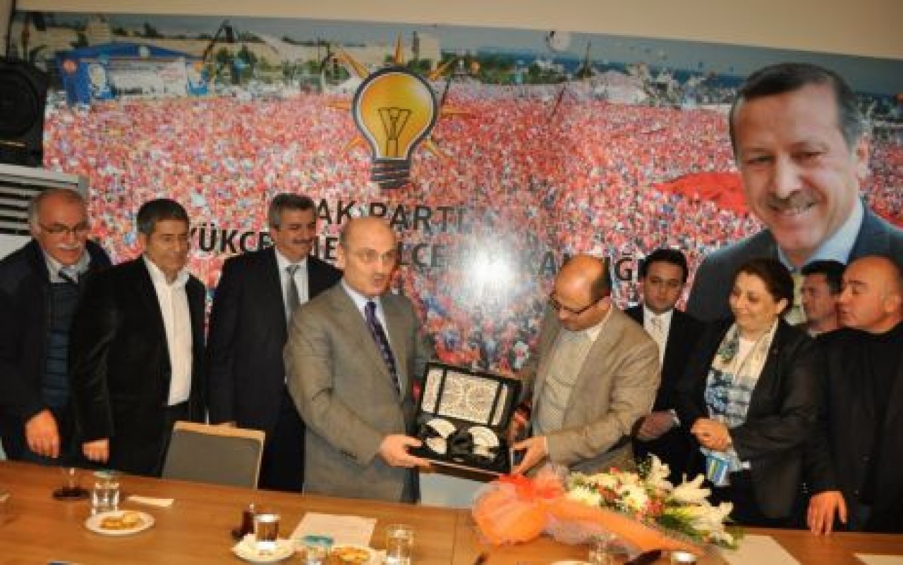 Bakan Bayraktar’dan sürpriz ziyaret