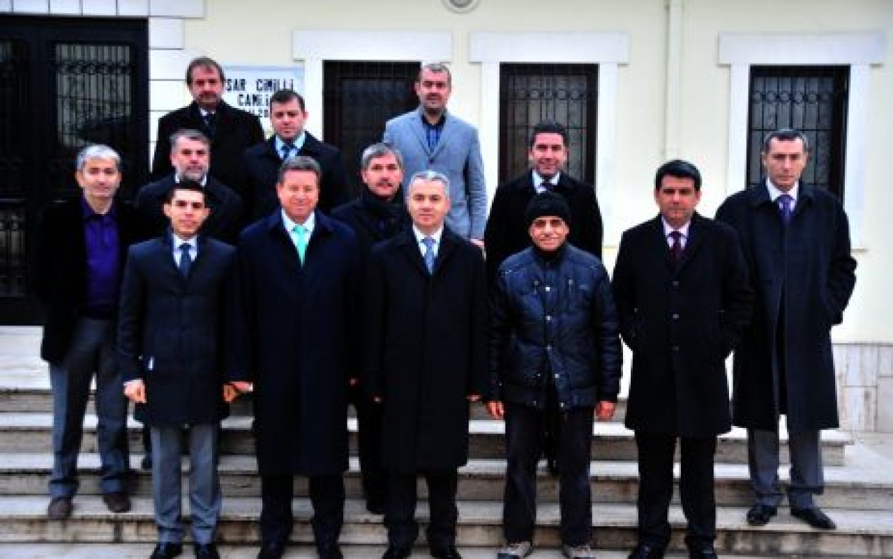 BELEDİYE VE VATANDAŞ İŞBİRLİĞİ İÇİNDE HAREKET EDİYOR