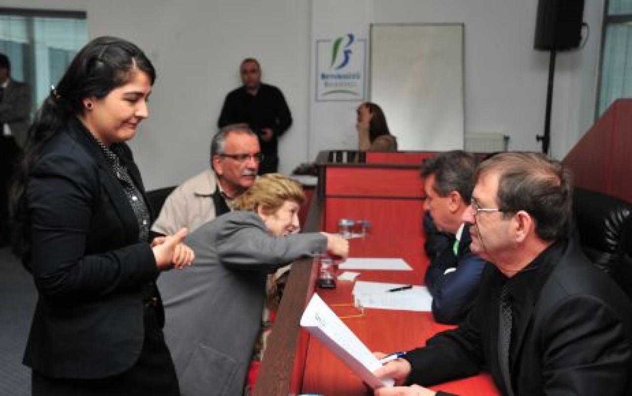 “HALKA HİZMET BİZİ MUTLU EDİYOR”