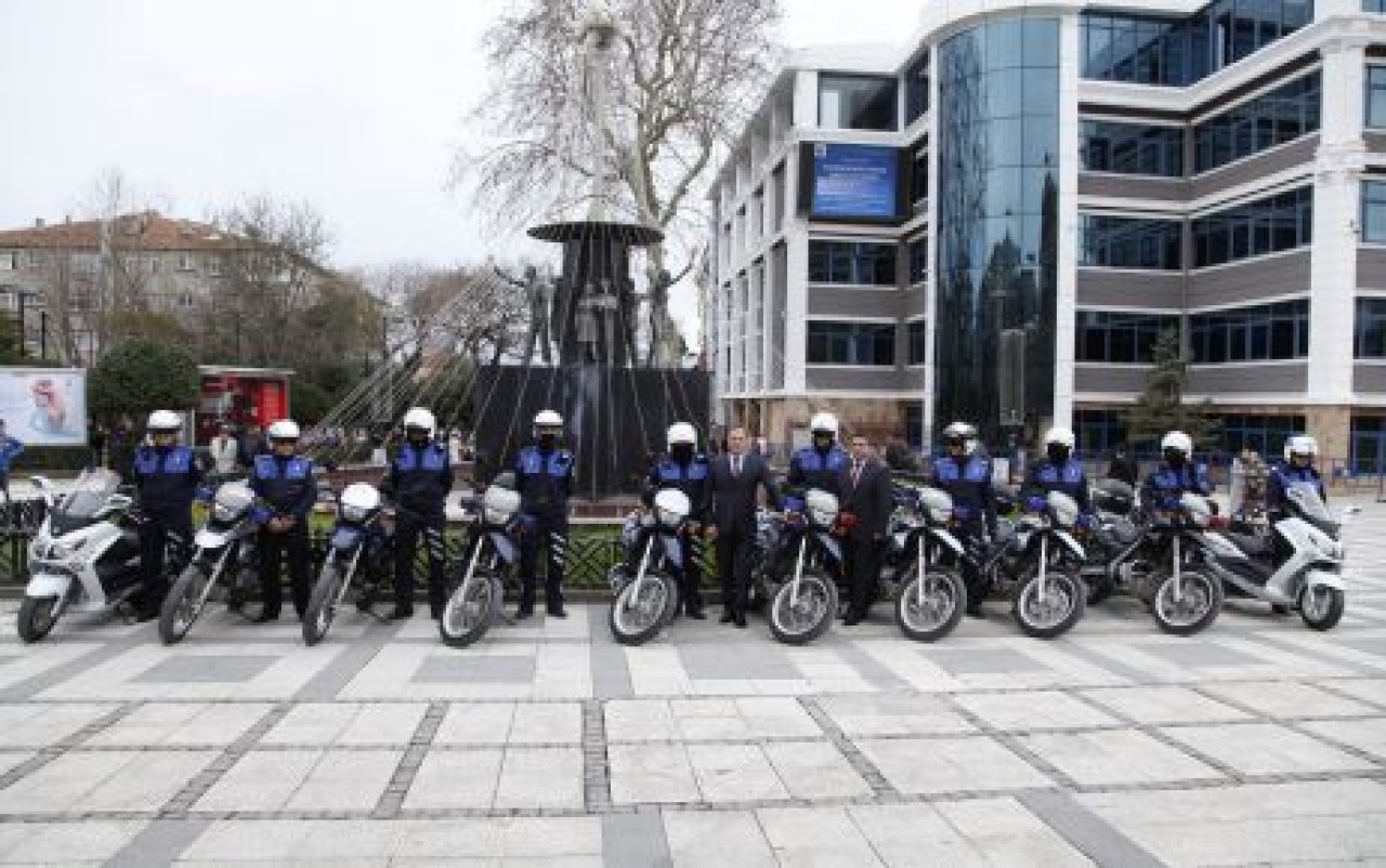 Göbekli memur istemiyor