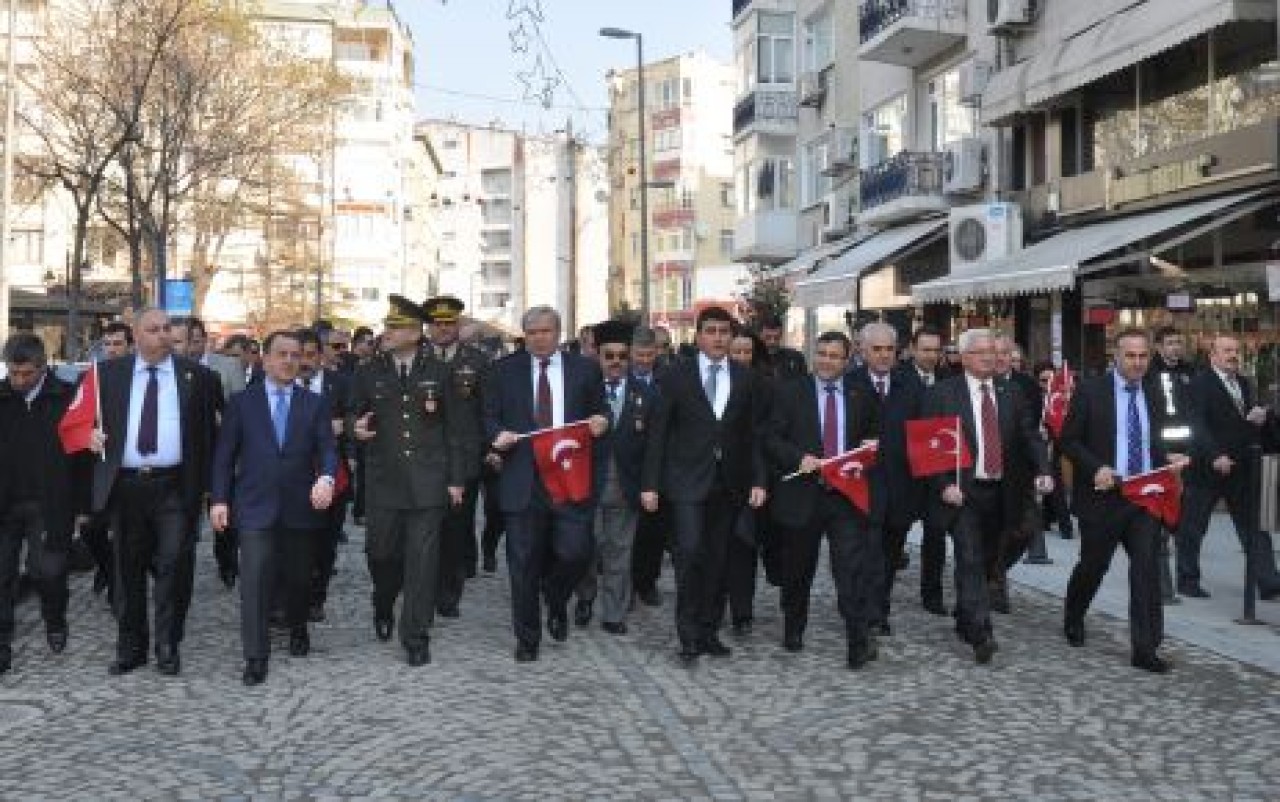 Silivri Çanakkale şehitlerini andı