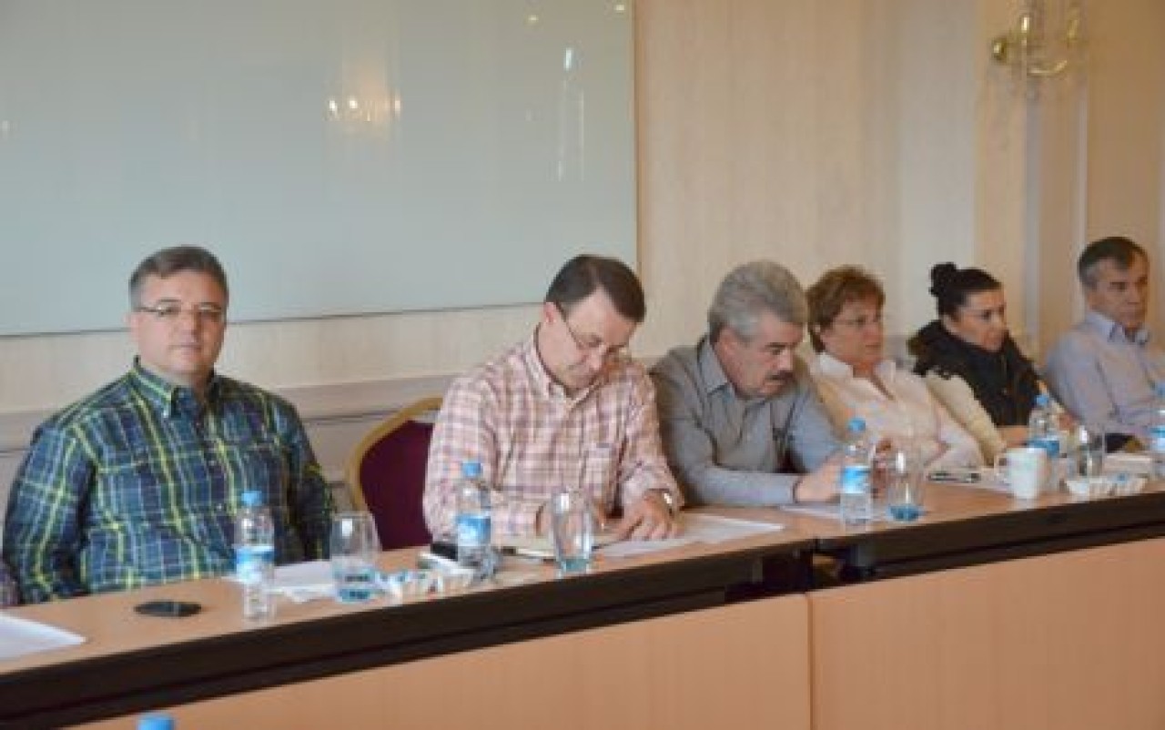 Işıklar müdürleriyle yönetimi gözden geçirdi