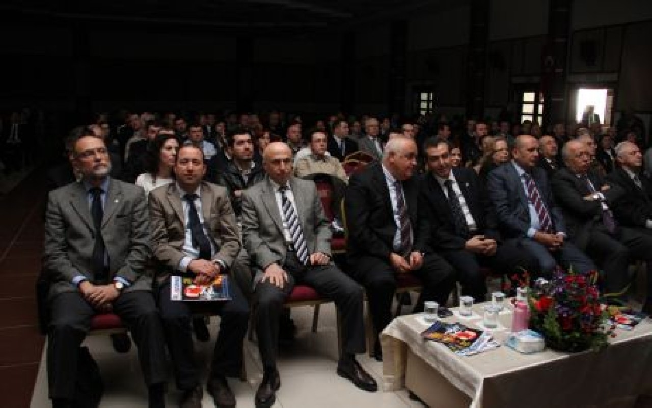 Esenyurt'ta sanayicilere seminer