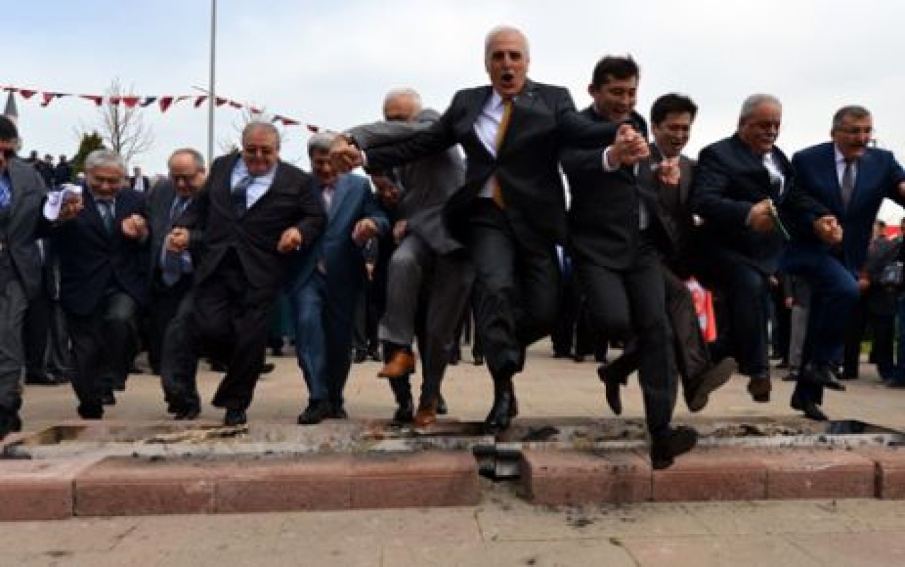 İstanbul'da nevruz kutlaması Topkapı'da yapıldı.