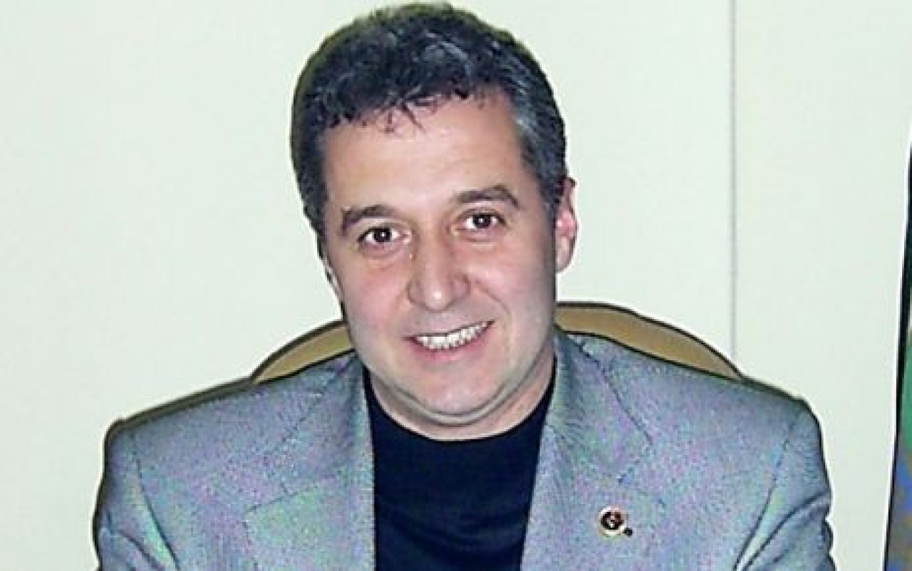 Erol;Su zengini değiliz!..