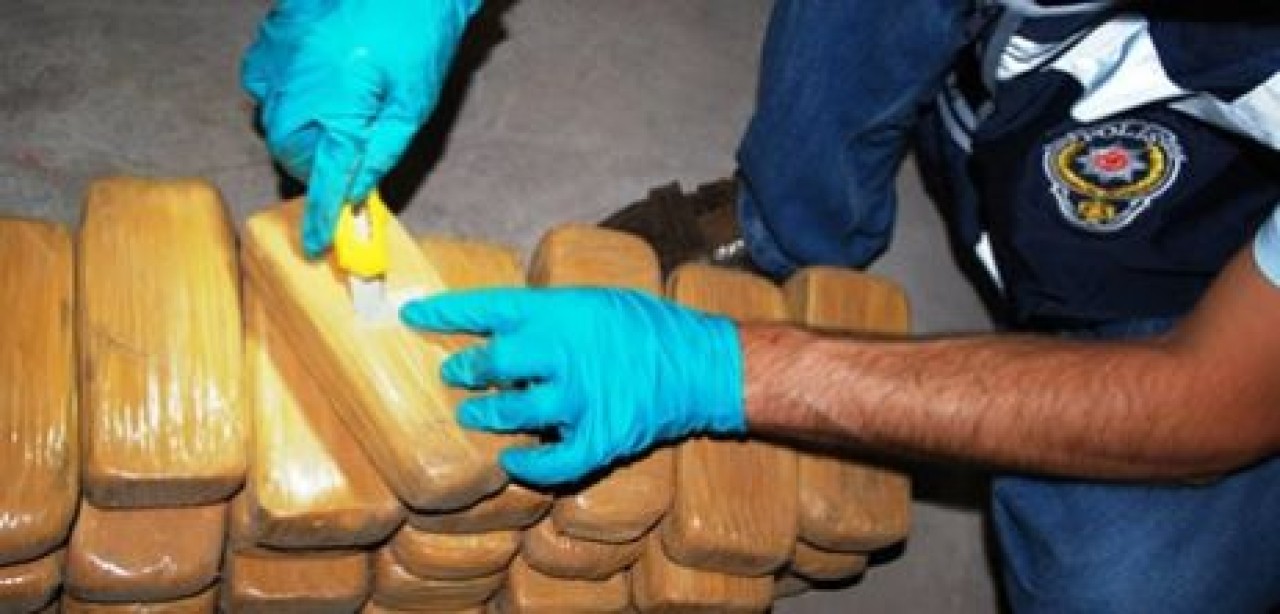 Büyükçekmece'de eroin vurgunu