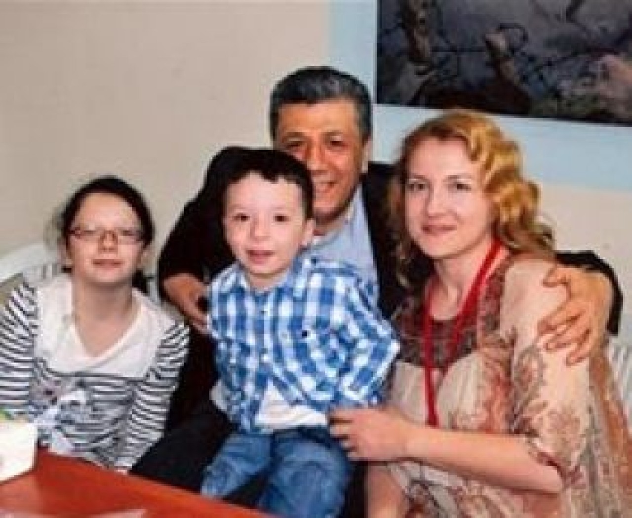 Deniz ve Yağmur yeni okulunda