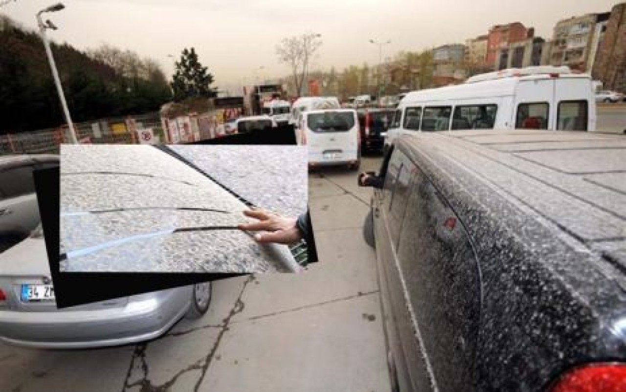 Gökten yine "çamur" yağdı