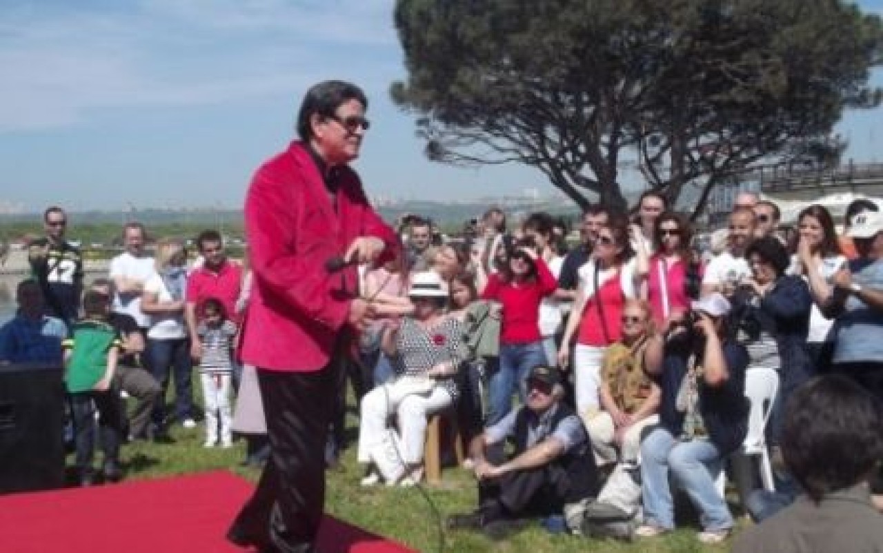 Büyükçekmece'de Tarihin Kucaklaşması