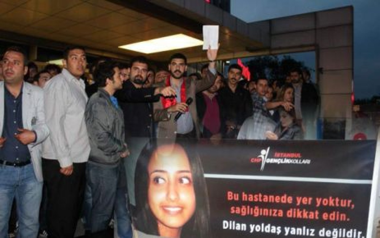 CHP ‘Lİ GENÇLER DİLAN İÇİN SOKAKTA…