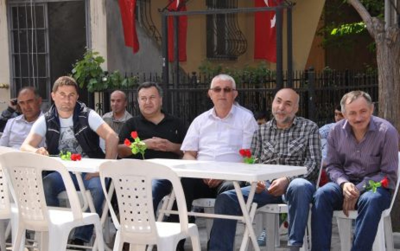 Peygamberimiz Hz. Muhammed’i Unutmadılar