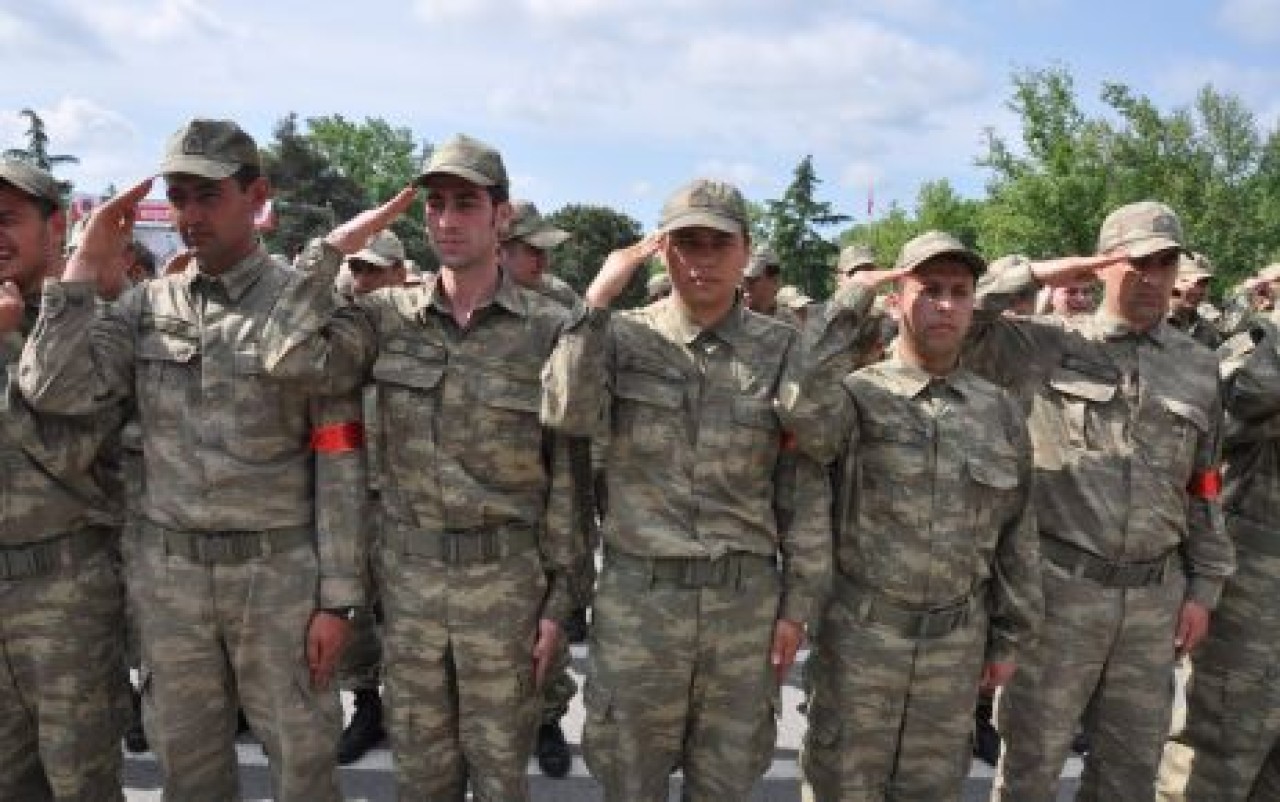 Yemin ederek asker oldular...